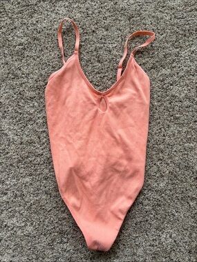 Colsie Ribbed Coral Pink V-Neck Bodysuit